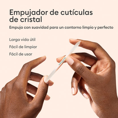 Pousse-cuticules en verre