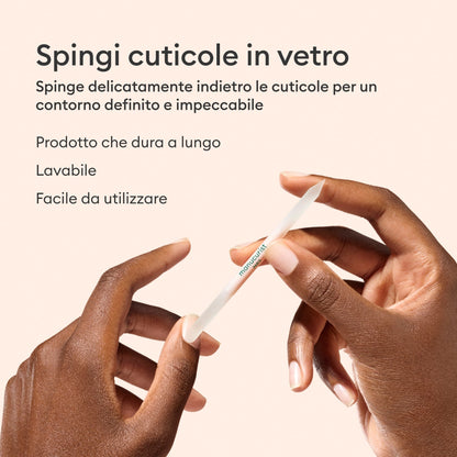 Pousse-cuticules en verre